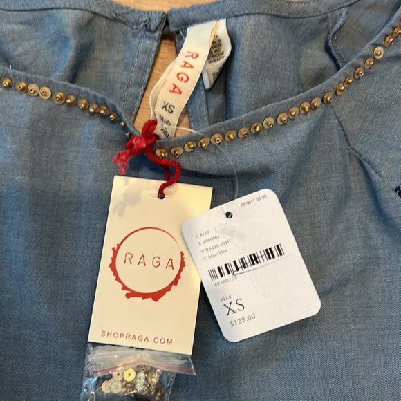 NWT RAGA Embellished Raglan-Sleeve Denim Top Size - XSMALL - Picture 5 of 9